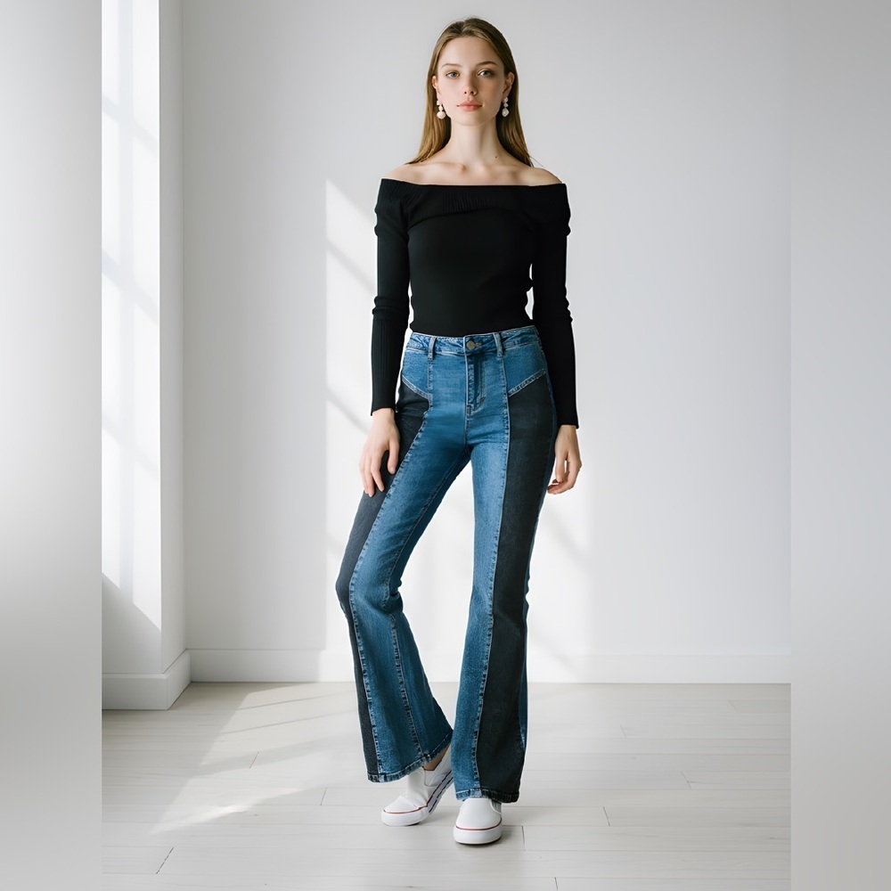 NWT Tinseltown SZ 13 Two Tone Blue/black Flare W/31”-34”